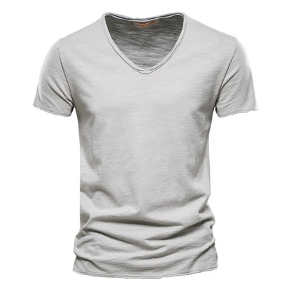 (1+1 gratis) Bastien | Licht en stijlvol T-shirt voor warme dagen